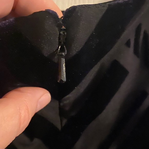 Dress - Picture 4 of 5